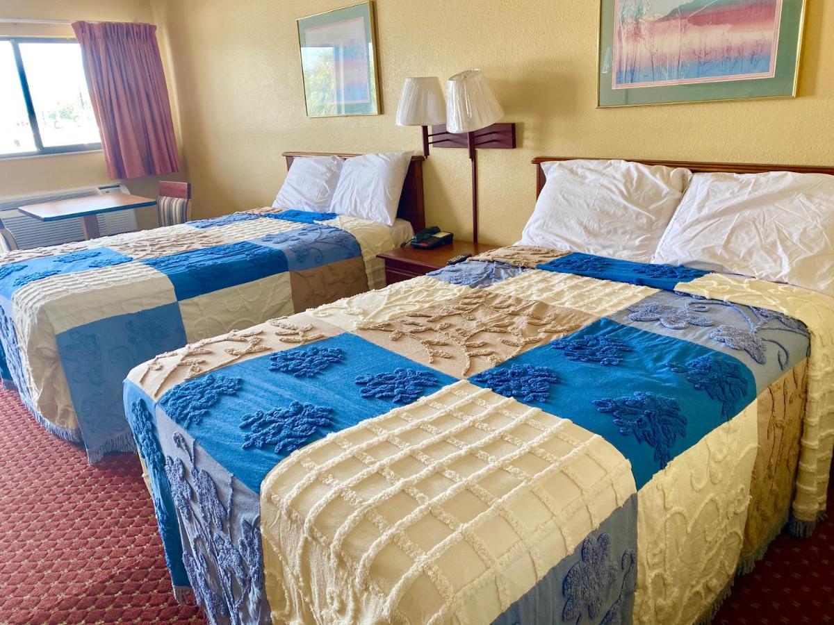 Regency Inn Fern Park Extérieur photo